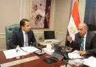 وزير الكهرباء يستعرض تقدم مشاريع الطاقة الشمسية والرياح بقدرة 7470 ميجاوات