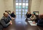 وزير العمل يعزز التعاون مع البحرين في مجالات التدريب والتشغيل وتحسين التشريعات العمالية