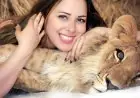 كم سنة يعيش الأسد؟.. أنوسة كوتة تكشف الأسرار