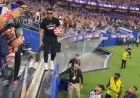 «المشجع الذي حاول اقتحام الملعب ولم ينجح».. لحظة طريفة في كأس العالم 2026