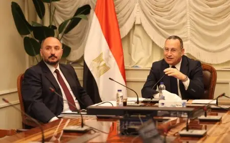 وزير التعليم العالي يؤكد أهمية القوافل الطبية والبيطرية والزراعية المتكاملة في الجامعات