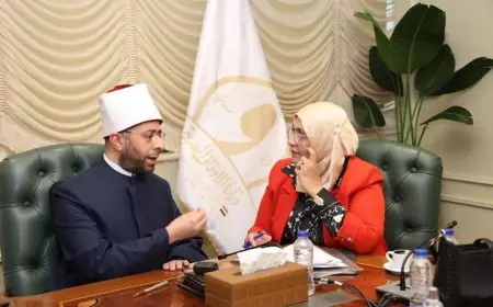وزير الأوقاف يلتقي النواب لبحث احتياجات المواطنين وتعزيز الخدمات العامة
