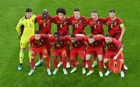 بعد الفوز الكبير على تونس بخماسية نظيفة.. مدرب بلجيكا يحذر لاعبيه