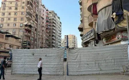 عاجل: إعانة 10 آلاف جنيه لـ60 أسرة متضررة في عقاري كفر طهرمس والمحافظ يوجه بدراسة أوضاعهم