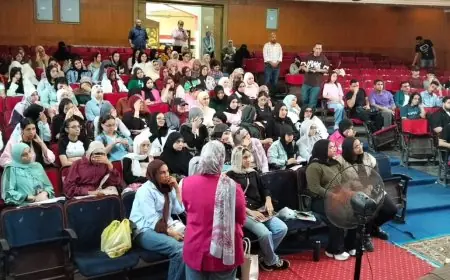 القوافل التعليمية المجانية تضيء طريق طلاب الثانوية العامة في مدرسة بورسعيد الثانوية بنات