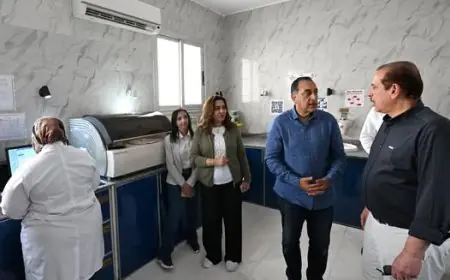 جولة رئيس الوزراء في مستشفى رشيد المركزي تضع الرعاية الصحية تحت المجهر