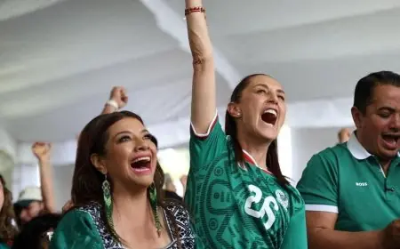 رئيسة المكسيك تمتنع عن حضور افتتاح كأس العالم بسبب أسعار التذاكر وسلمى حايك تثير الجدل