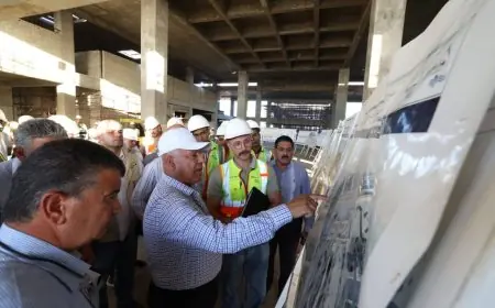 وزير النقل يزور محطات ومسار الخط الثاني لشبكة القطار السريع بين أكتوبر وأسوان وأبوسمبل
