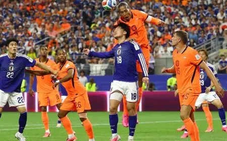 فان دايك يصنع التاريخ برقم قياسي ويسجل هدفه الكبير الأول مع منتخب هولندا بـ5 أرقام مميزة