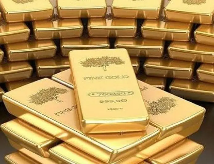 توقعات مثيرة: الذهب يواصل الارتفاع ليصل إلى 5500 دولار للأوقية تعرف على الأسباب
