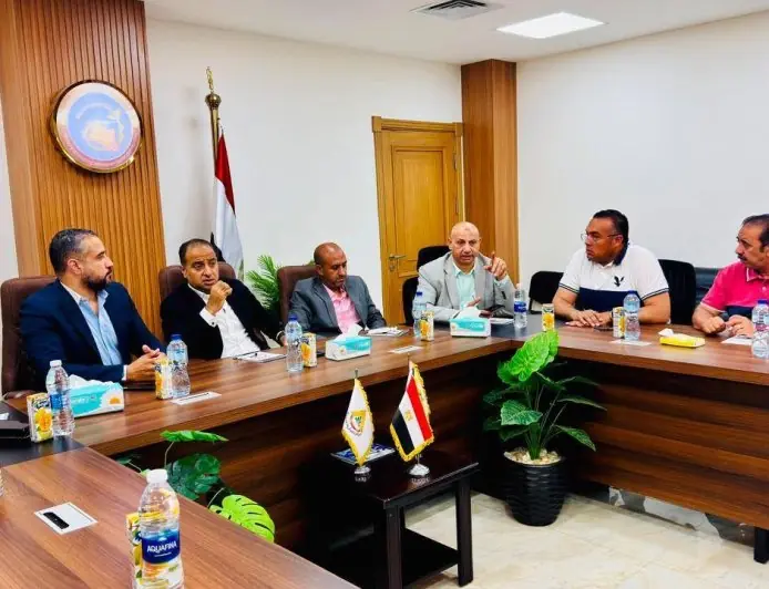 وزيرة الإسكان تتابع تطورات توفيق الأوضاع في الأراضي المضافة بمدينتي العبور الجديدة والشروق