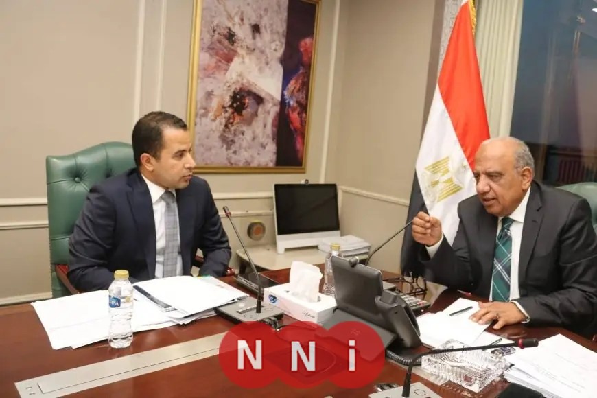 وزير الكهرباء يستعرض تقدم مشاريع الطاقة الشمسية والرياح بقدرة 7470 ميجاوات