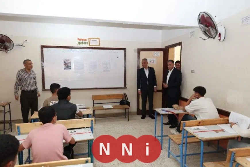 محافظ الجيزة يتابع سير امتحانات الإعدادية في أبو النمرس بنفسه