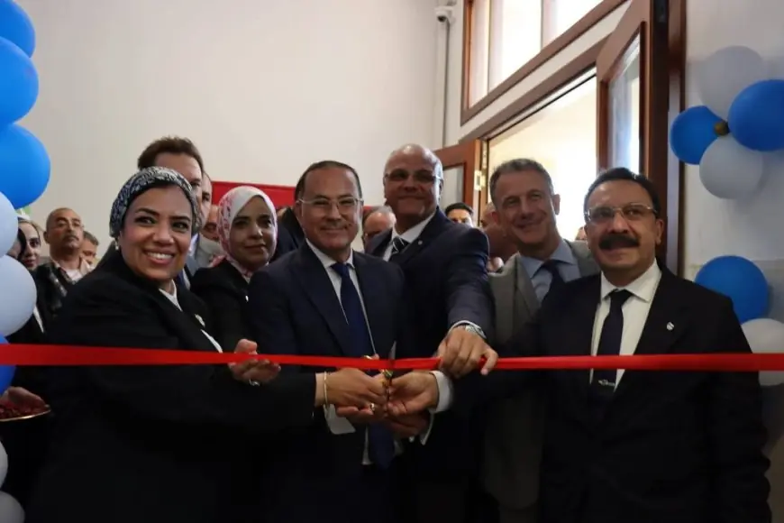 جامعة الإسكندرية تفتتح أول مركز تعليم تطبيقي في مصر لتصنيع منتجات الطماطم