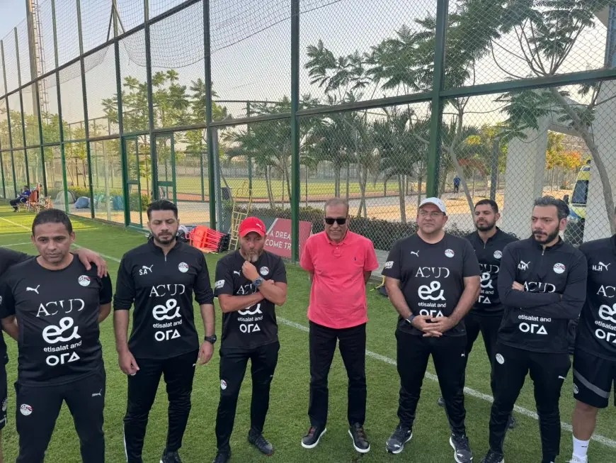 مصطفى عزام يشعل حماس منتخب الشباب بحمزة عبد الكريم ويحثهم على الظفر ببطولة شمال أفريقيا