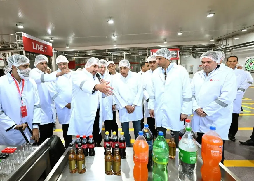 باستثمارات 35 مليون دولار رئيس الوزراء يفتتح خط إنتاج جديد لكوكاكولا هيلينك في الإسكندرية لتعزيز الصناعة المصرية