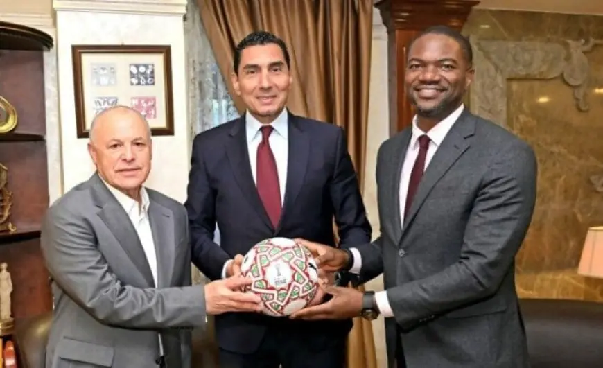 وزير الرياضة يناقش مع أمين عام الكاف وأبو ريدة مستقبل كرة القدم الأفريقية ومقر الاتحاد الجديد