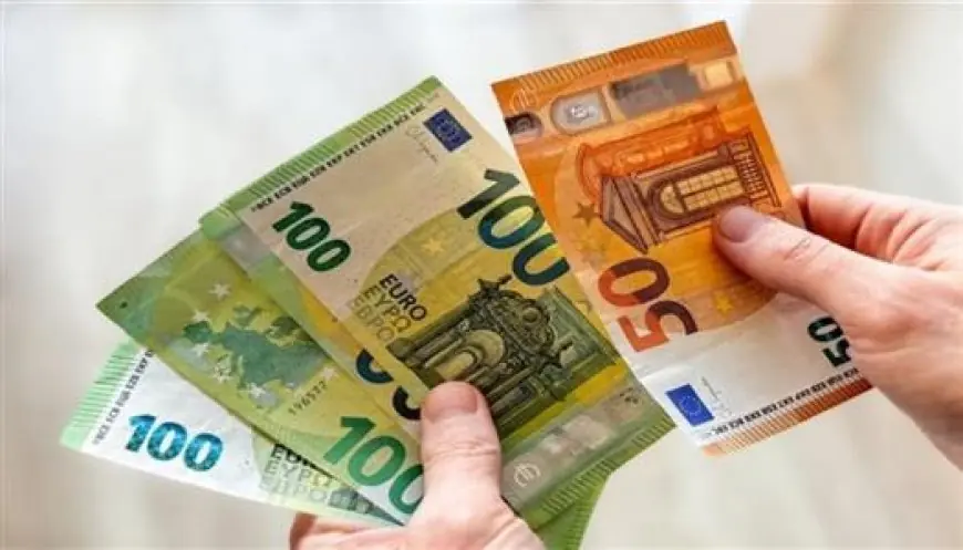 تراجع عالمي لمؤشر اليورو إثر رفع أسعار الفائدة الأوروبية