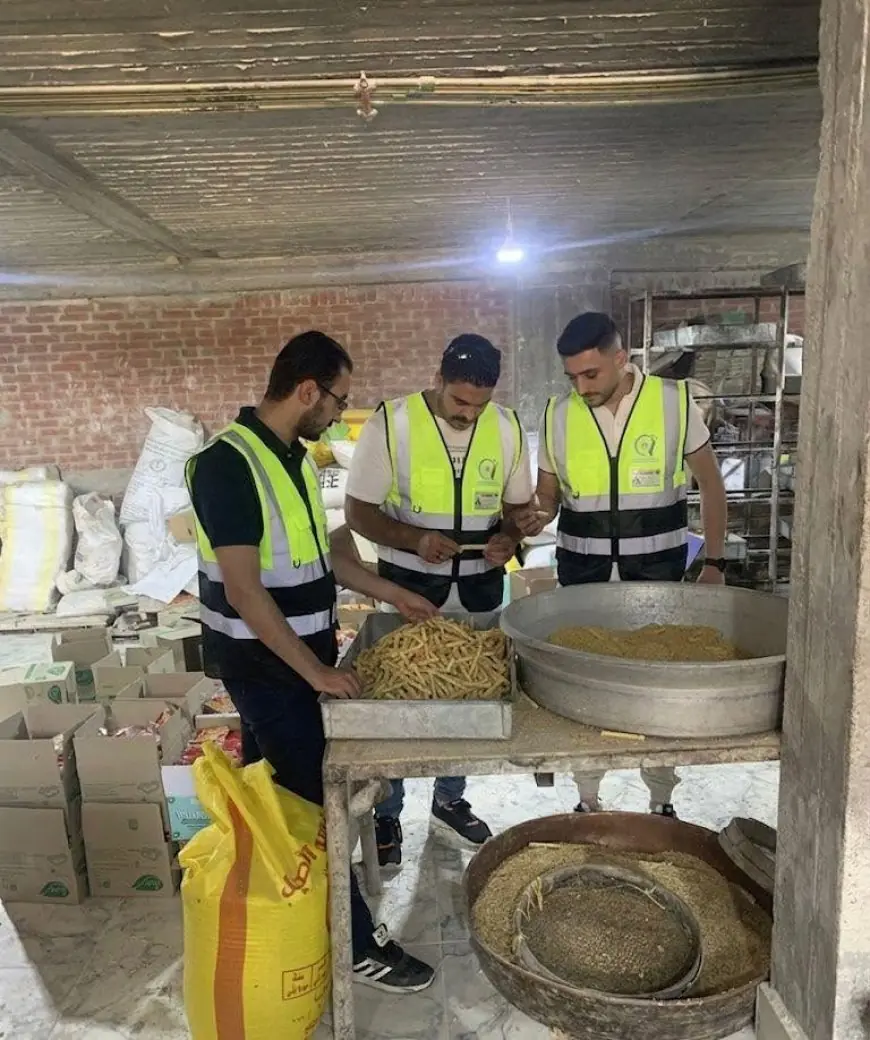 اكتشاف وضبط 26 ألف عبوة حلويات أطفال و600 كيلو جلوكوز فاسد داخل مصنع غير مرخص بالغربية