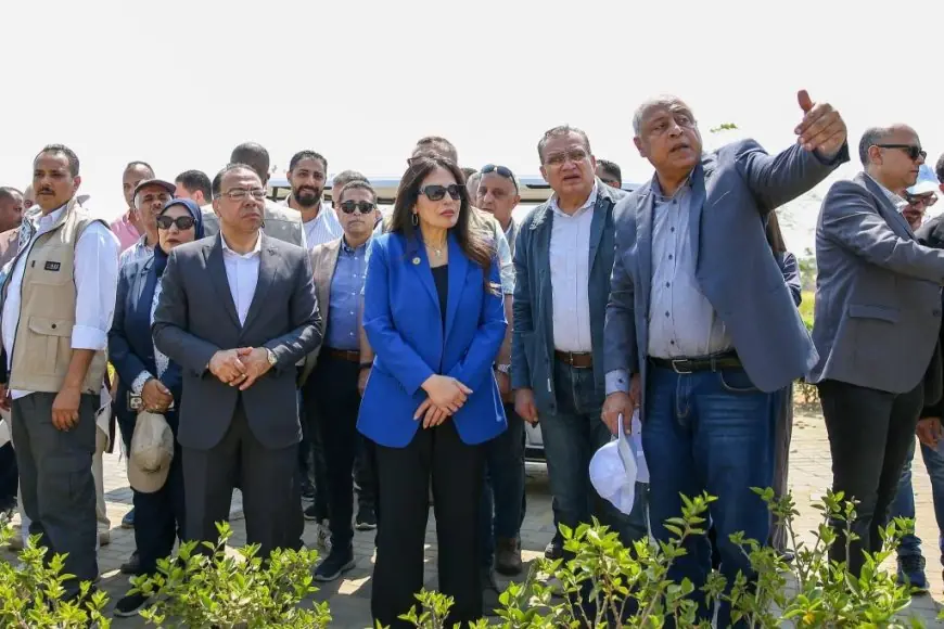 وزيرة الإسكان تتابع تقدم مشروع حدائق تلال الفسطاط وتلتقي بالخبراء والشركات المنفذة