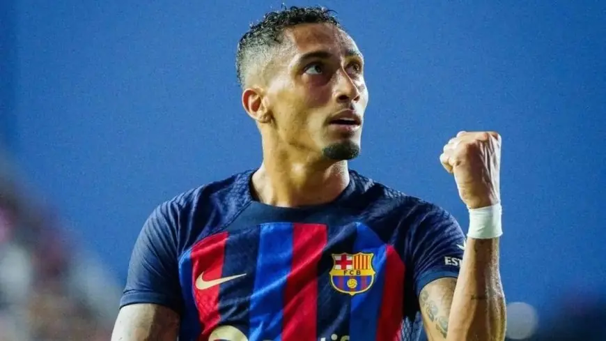 رافينيا يرفض العروض السعودية ويتمسك بالبقاء في برشلونة