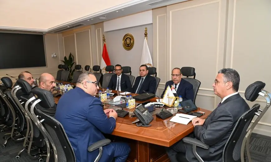وزير التموين يعقد اجتماعًا مع شركة تمويلي لتقديم حلول تمويلية ميسرة لبدالي التموين ومنافذ جمعيتي