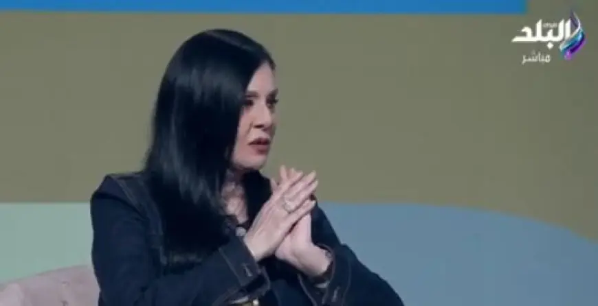 كيف ساهمت السوشيال ميديا في تعزيز المقارنات بين الأفراد بحسب أمل محسن