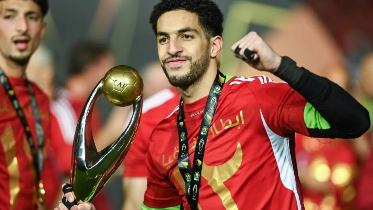 الأهلي يفتح باب رحيل مصطفى شوبير ويضع حدًا لرواتب اللاعبين
