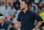 الشرط الجزائي يشعل الخلاف.. يايسله يقرر عدم التجديد مع الأهلي
