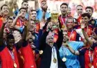 دي لا فوينتي بعد الفوز بكأس العالم: هذا الجيل حقق المجد.. ونحب التحديات في النهائيات