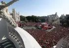 مليون مشجع يضفون الحيوية إلى شوارع مدريد احتفالاً بأبطال العالم العائدين إلى إسبانيا بصور مذهلة