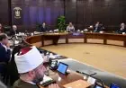 الحكومة تكشف أن حريق سفينتين في ميناء دمياط ناتج عن هجوم بطائرة مسيرة أمس