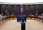 رئيس الوزراء مدبولي يتابع إنجازات السيطرة على حريق السفينتين في ميناء دمياط