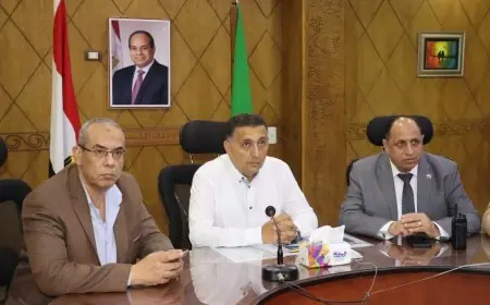 محافظ القليوبية يشرف على سير امتحانات الثانوية العامة مباشرة من غرفة العمليات