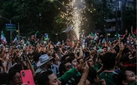 من تأجيل المباراة إلى تهديد العائلات.. كواليس مرعبة تسبق مباراة المكسيك وإنجلترا في كأس العالم «فيديو»