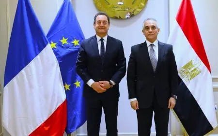 وزير العدل يناقش تعزيز التعاون القضائي مع السفير الفرنسي في القاهرة