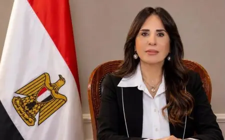 وزيرة الإسكان تتابع تقدم مشروعات مياه الشرب والصرف الصحي في مبادرة حياة كريمة