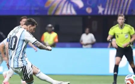 رقم قياسي سلبي جديد لميسي في كأس العالم بسبب مصطفى شوبير