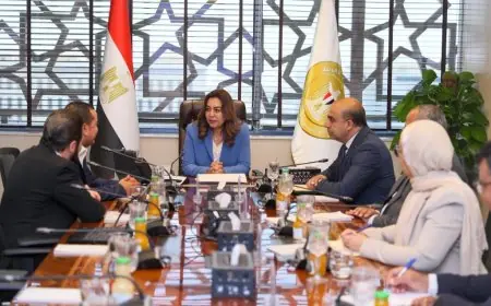 منال عوض تعلن عن برامج تحفيزية لتعزيز مشاركة المواطنين في جمع الأدوية منتهية الصلاحية والراكدة