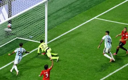 صحيفة أرجنتينية تصف الفوز على منتخب مصر بأنه معجزة في عالم كرة القدم