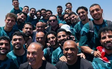الرئيس المصري يكرم لاعبي المنتخب بكأس الجدارة وأوسمة شرفية مميزة