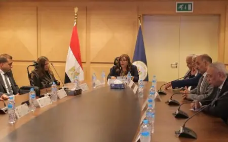 وزارة السياحة تستعد لكشف ضوابط موسم العمرة الجديد بعد مناقشات موسعة