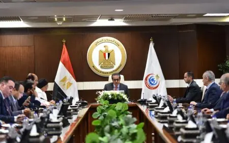 وزير الصحة يتابع مؤشرات الأداء في اجتماعه الدوري ويستعرض دراسة عن استفادة المواطنين من الخدمات