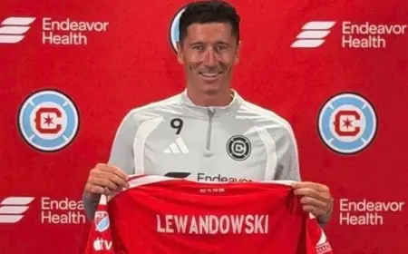 روبرت ليفاندوفسكي يكشف كيف كان برشلونة دافعه للانتقال إلى شيكاغو فاير