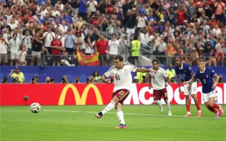 هدف أويارزابال يقود إسبانيا للتفوق على فرنسا في الشوط الأول من نصف نهائي كأس العالم 2026