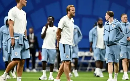 بايرن ميونيخ يوضح حقيقة انضمام هاري كين إلى الهلال السعودي
