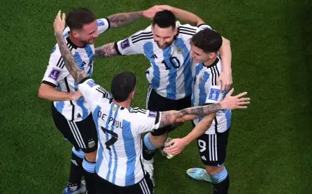 تشكيلة الأرجنتين في نصف نهائي كأس العالم ضد إنجلترا وميسي يقود الهجوم