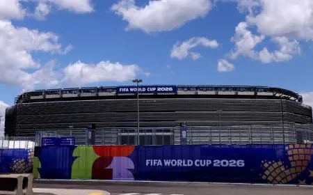 الدخان الناتج عن الحرائق يهدد نهائي كأس العالم