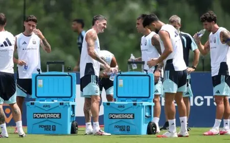 فيفا يكشف أسرار 17 دقيقة مثيرة بين شوطي نهائي كأس العالم