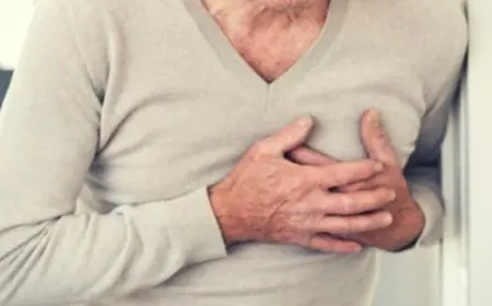حسام موافي يكشف: أيهما أفضل لعلاج كهرباء القلب – الأدوية أم الكي
